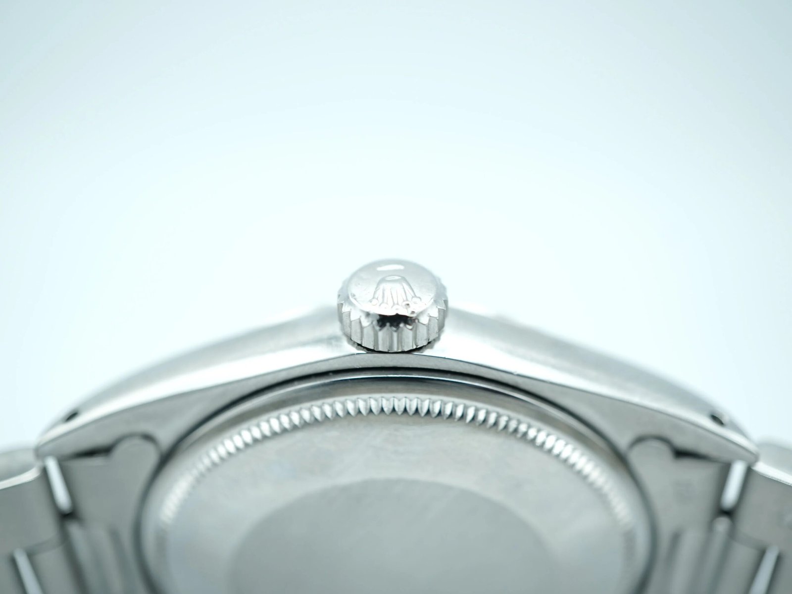 Rolex Oyster Perpetual Date 34 mm / Silver – Oyster – Image 9