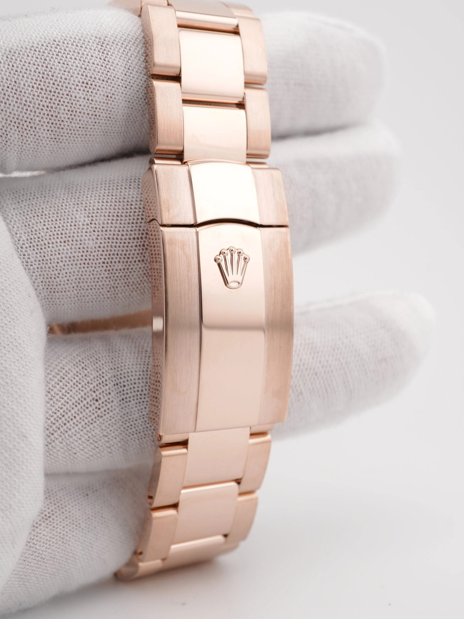 Rolex Sky-Dweller 42 mm / Rose Gold Chocolate Dial – Image 3
