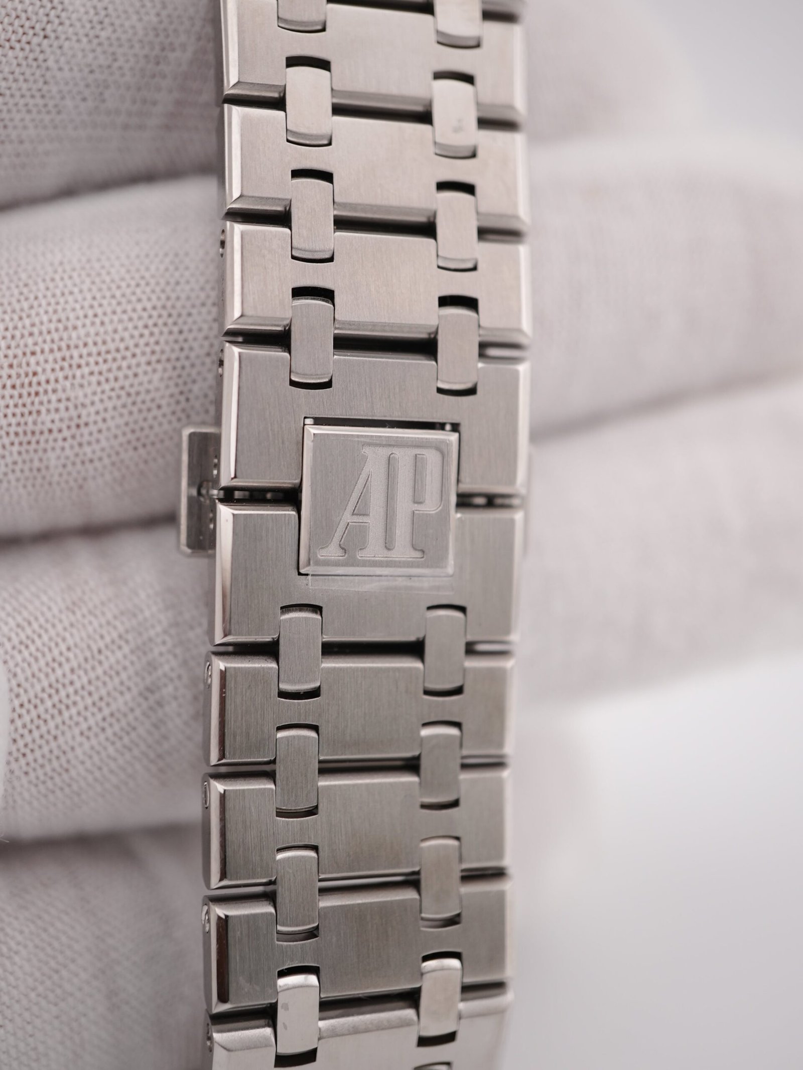 Audemars Piguet Royal Oak 41 mm / Grande Tapisserie – Bracelet Acier – Image 5