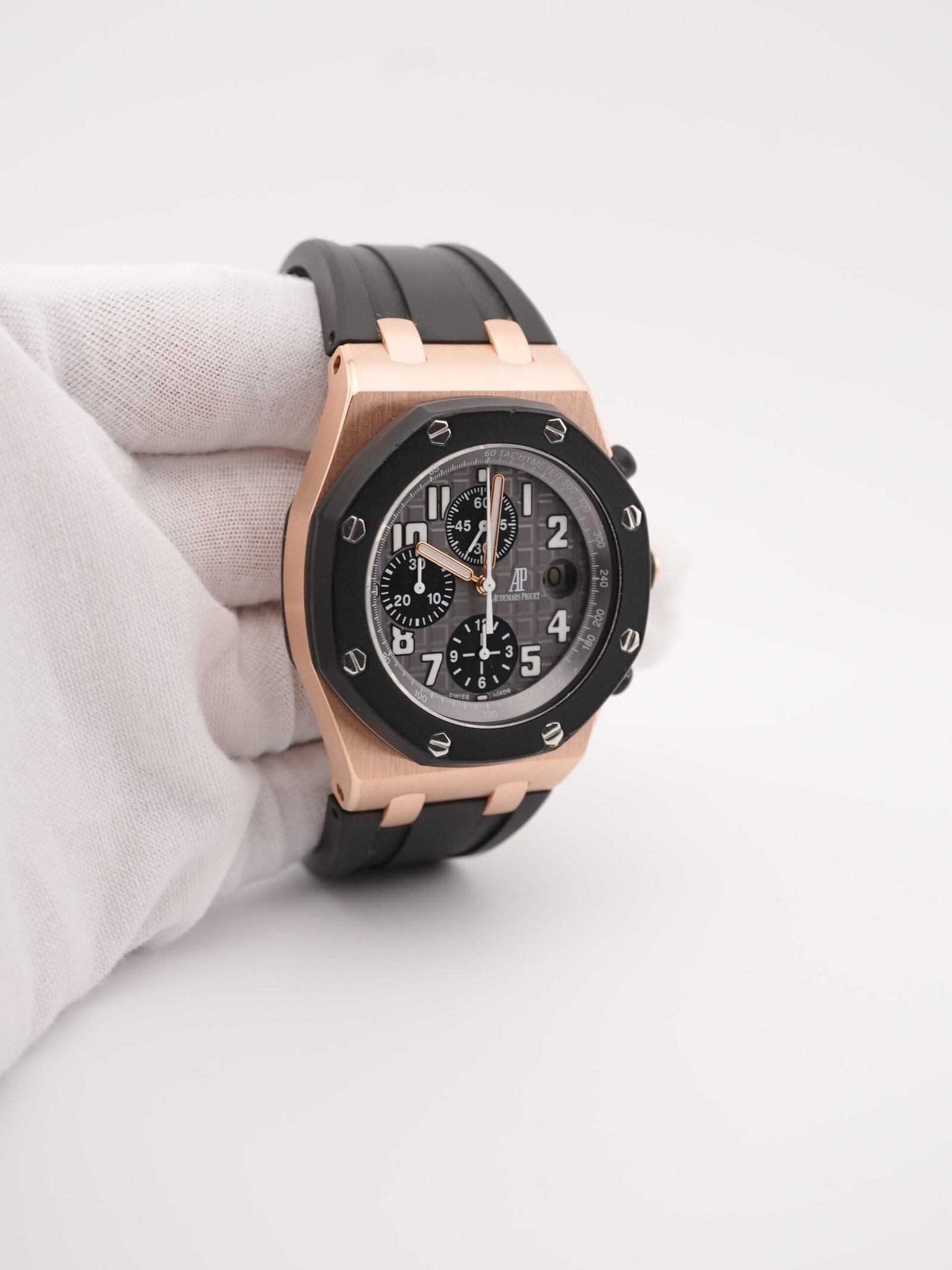 Audemars Piguet Royal Oak Offshore 42 mm / Black Mega Tapisserie – Image 4