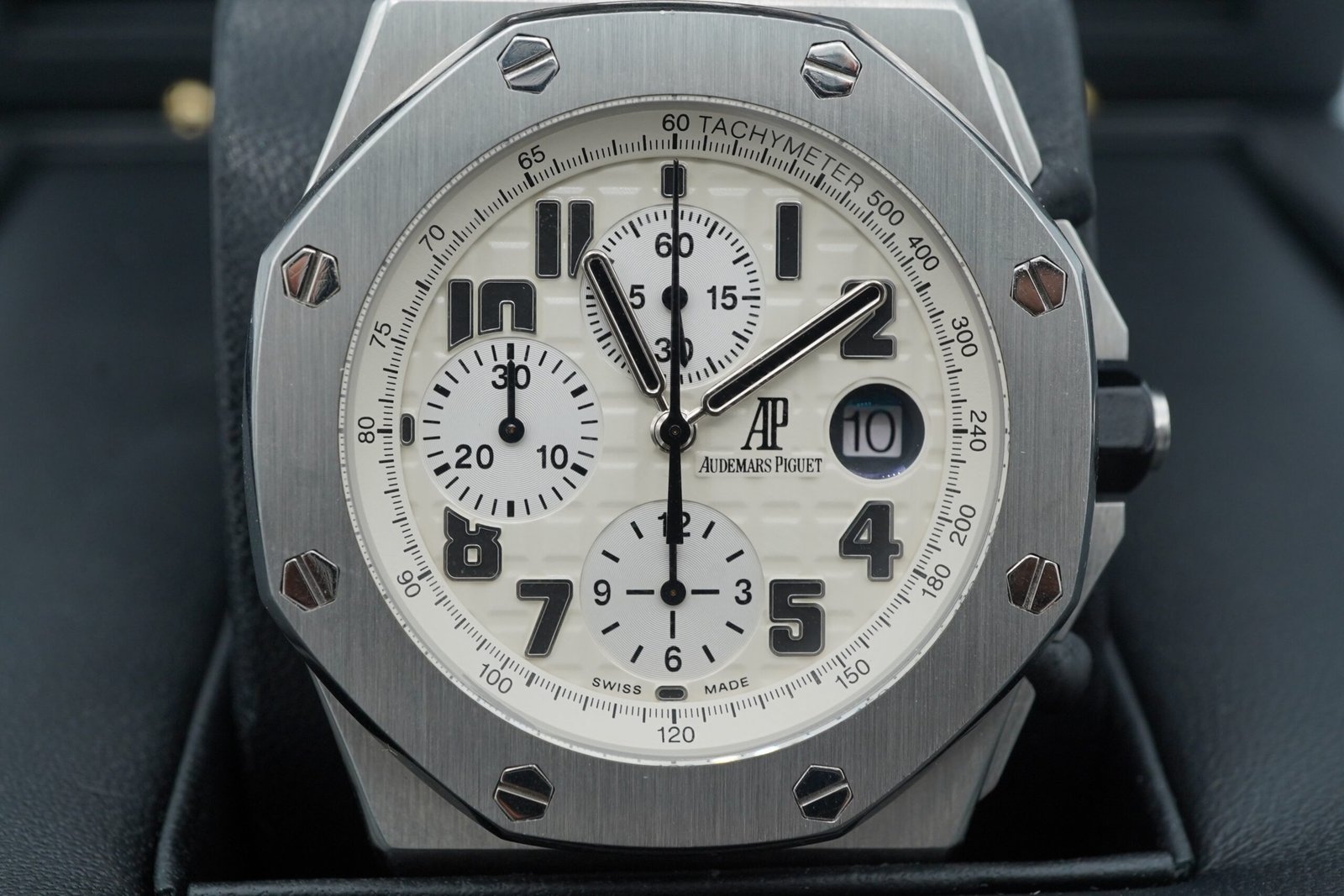 Audemars Piguet Royal Oak Offshore 42 mm / Safari White Dial – Image 4