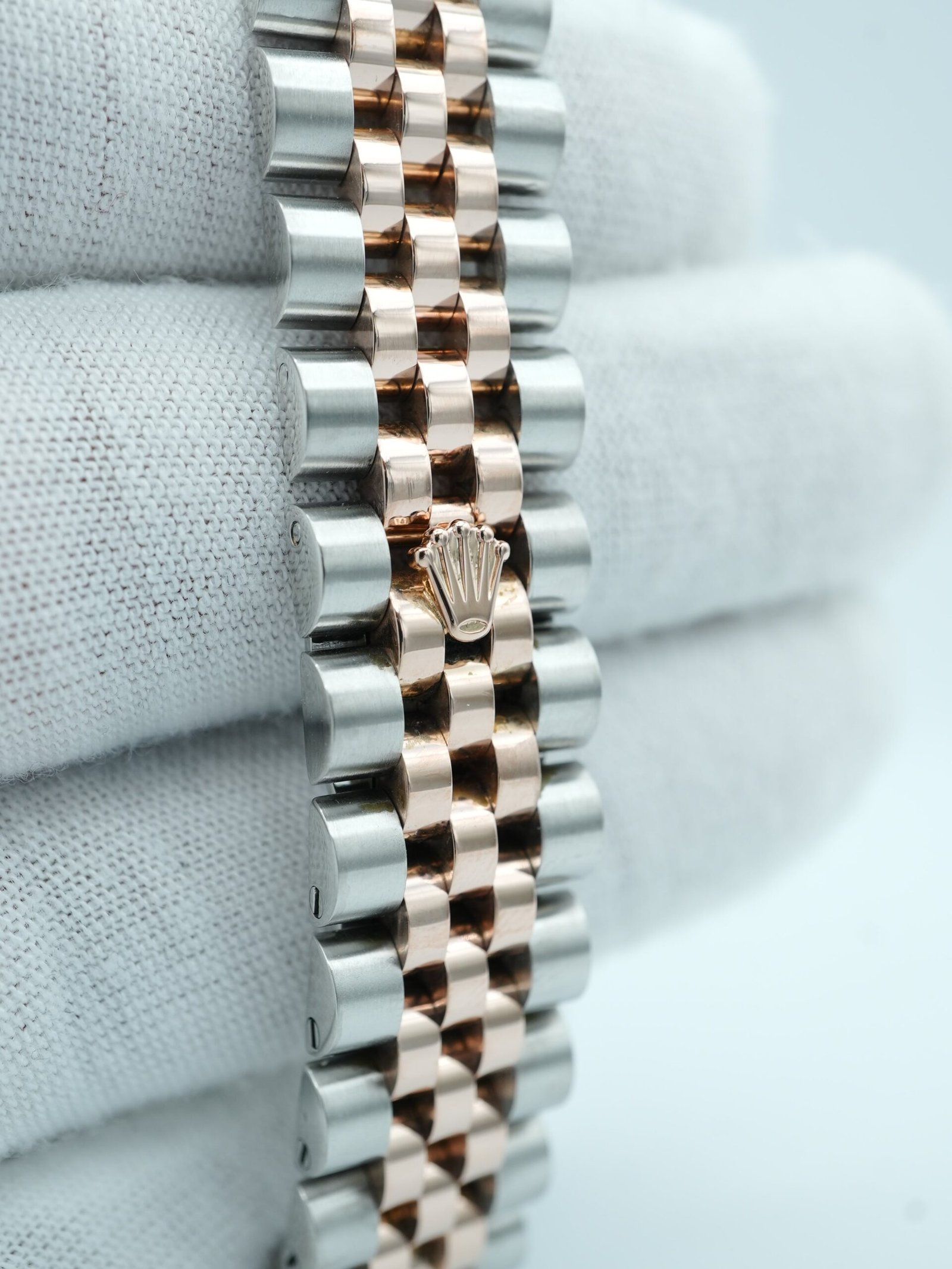 Rolex Datejust 31 mm / Black Diamond – Jubilee – Image 5