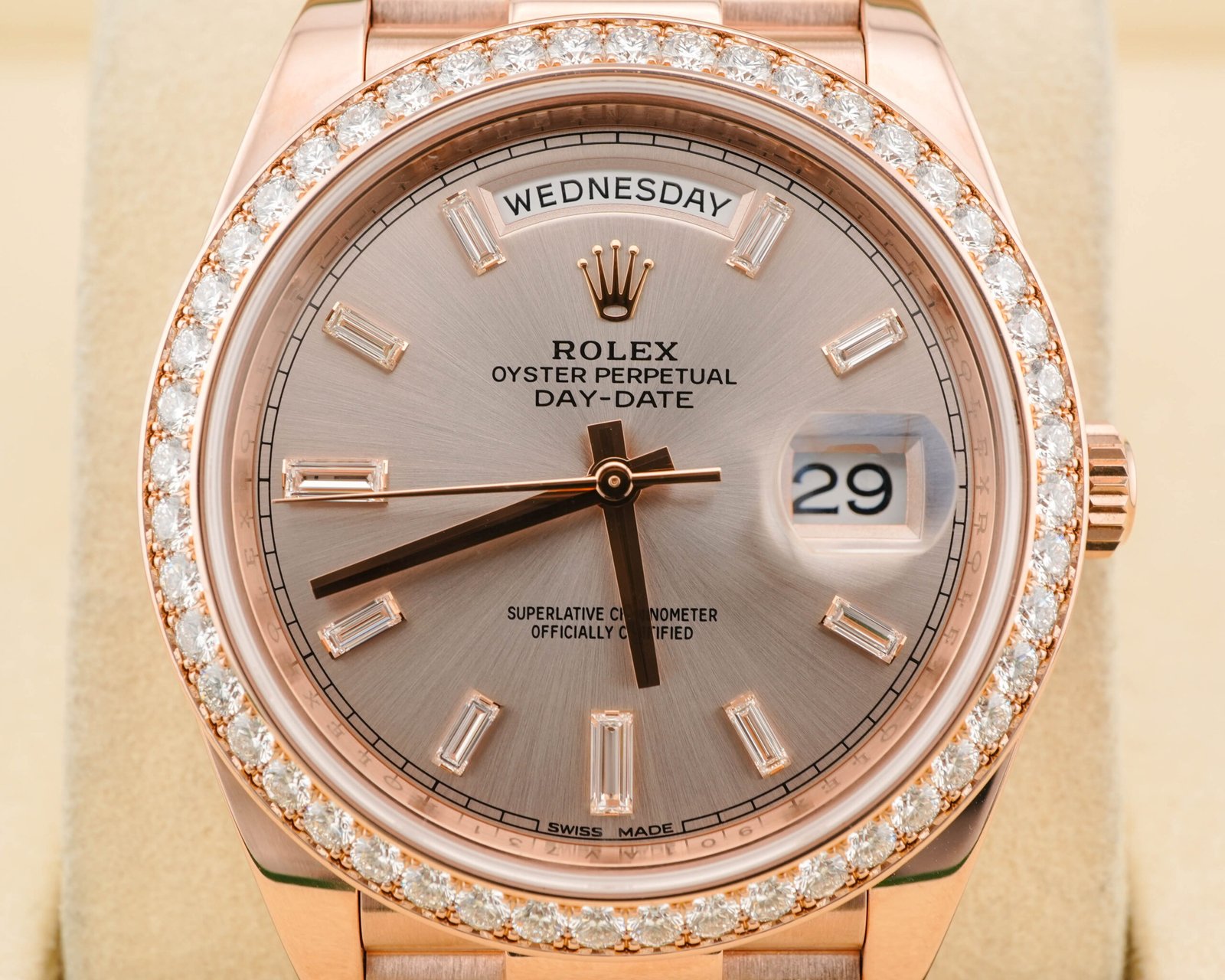 Rolex Day-Date 40 mm / Sundust – President – Image 2