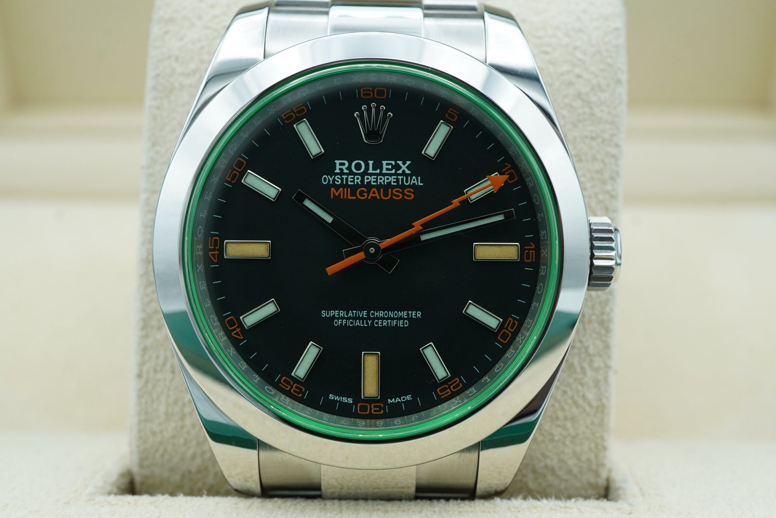 Rolex Milgauss 40 mm / Black – Oyster – Image 3