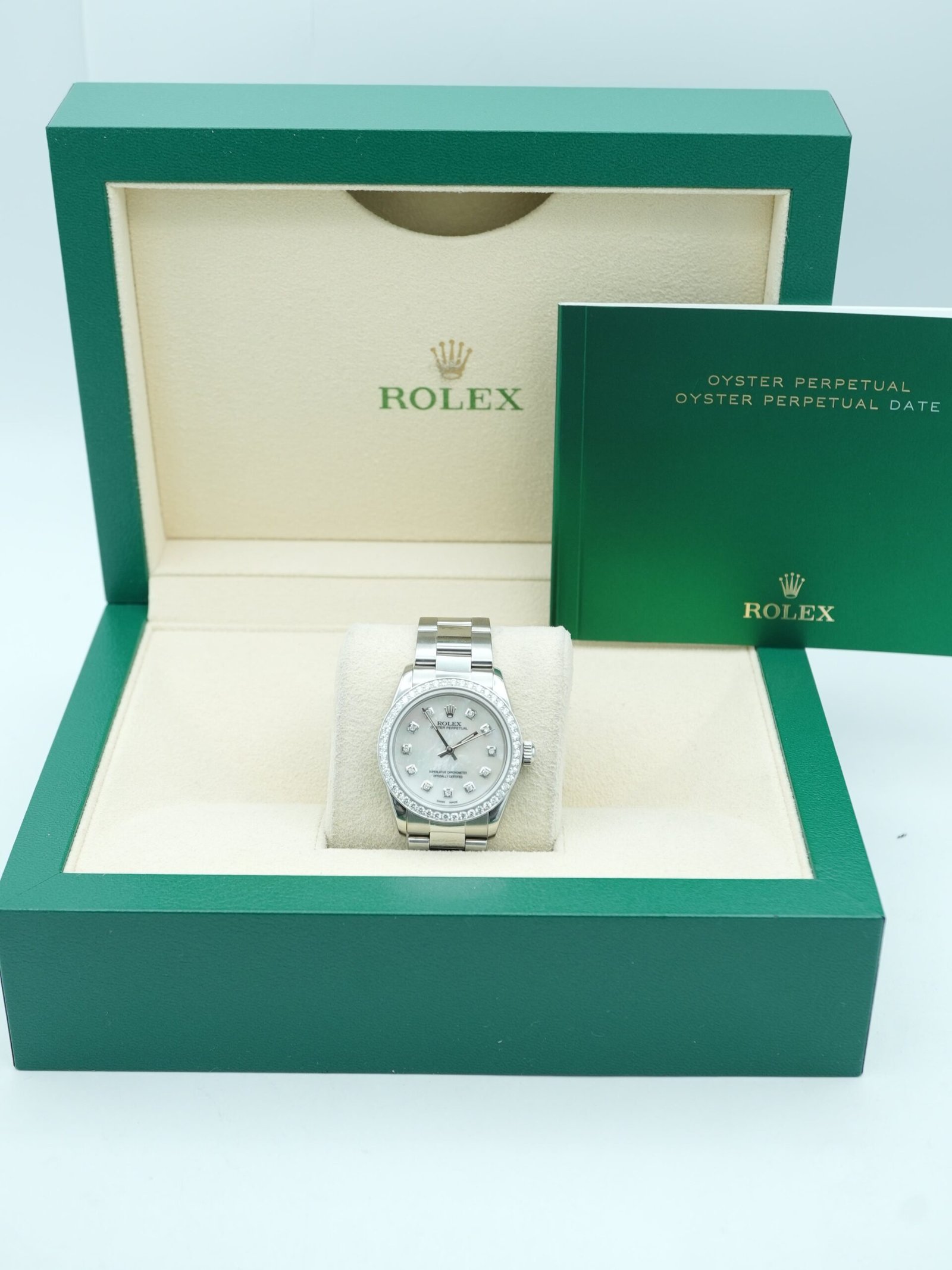 Rolex Oyster Perpetual 31 mm / Silver Diamond – Oyster – Image 2