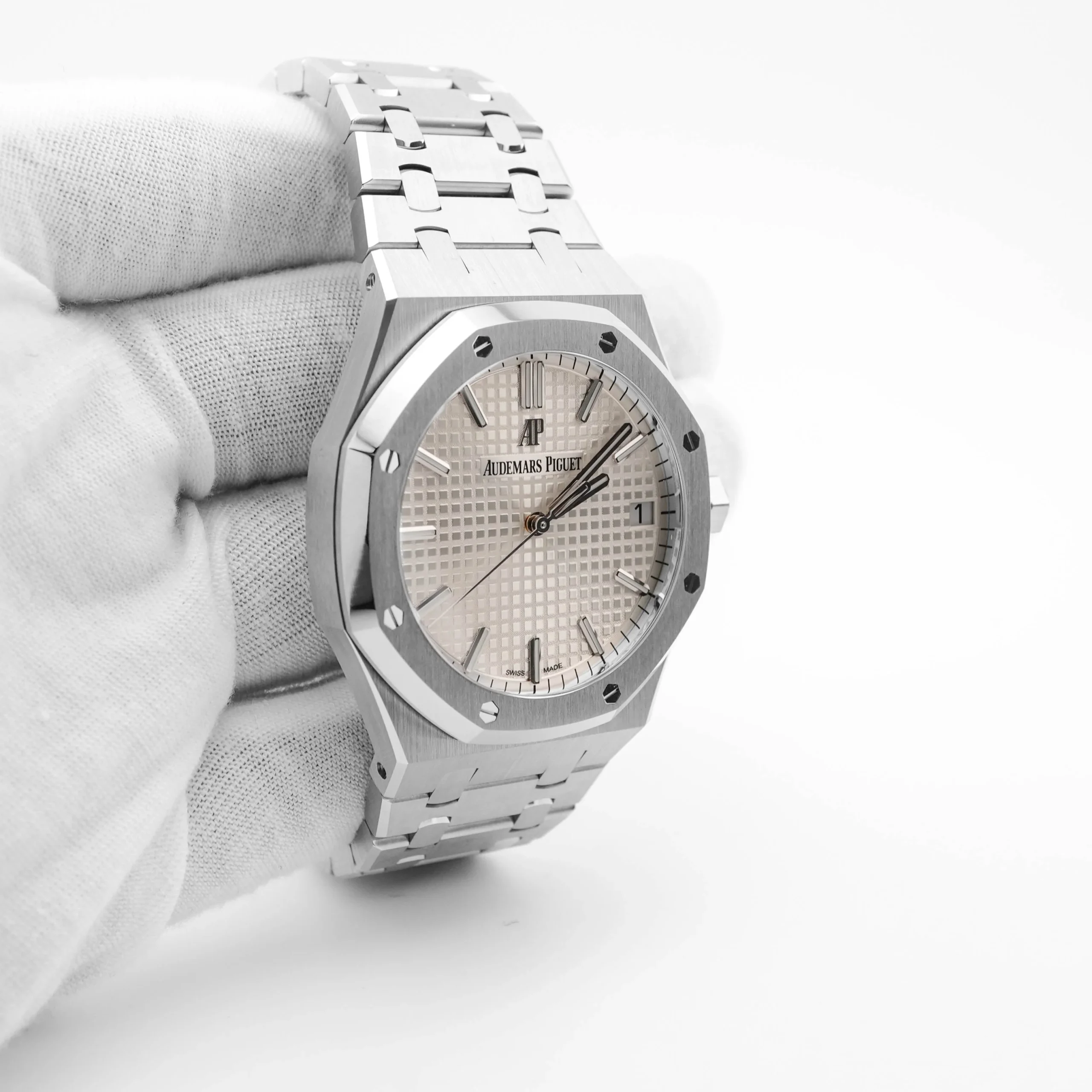 Audemars Piguet Royal Oak 41 mm / White Dial – Image 4